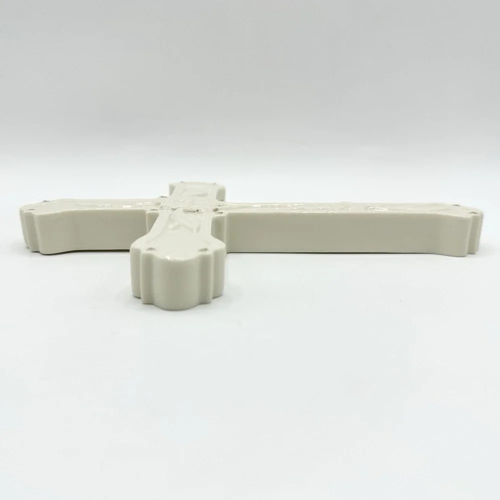 LENOX Lily Cross Wall Hanging Ivory Gold Accents Porcelain